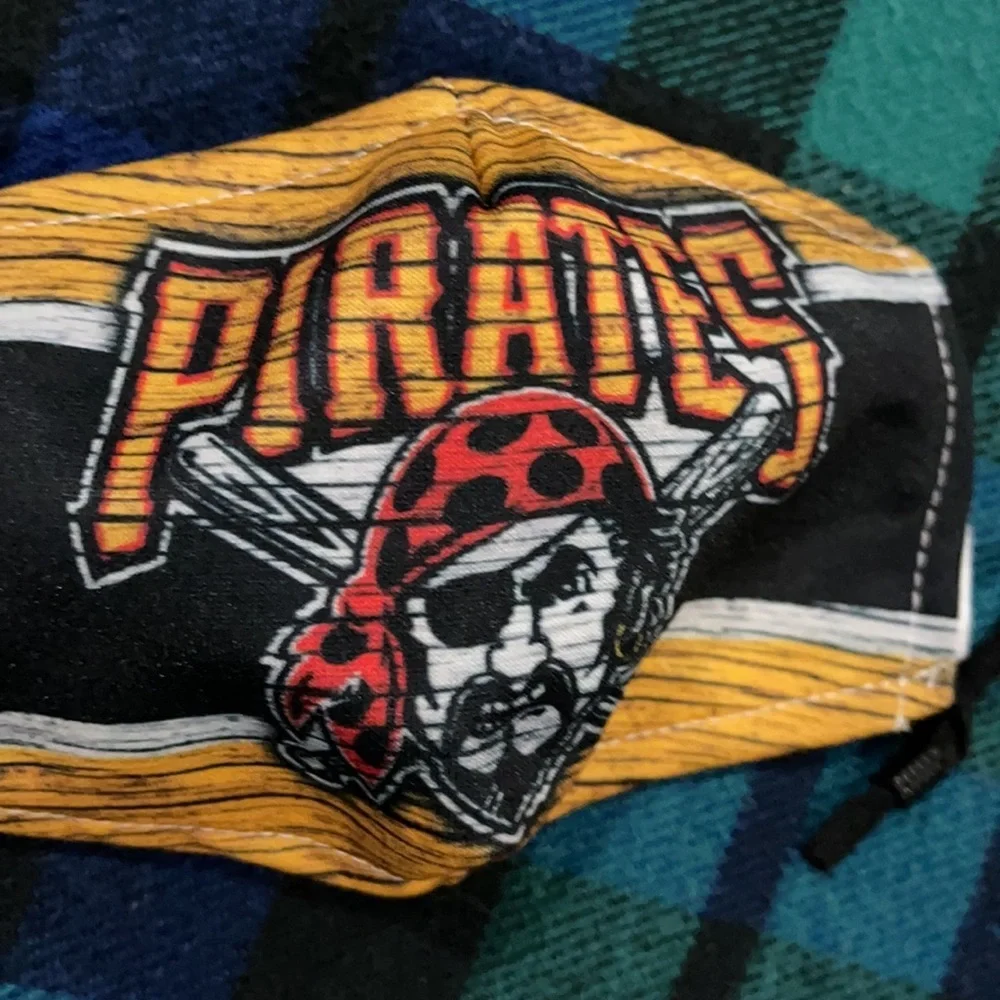 6/$20 New Pirates face mask